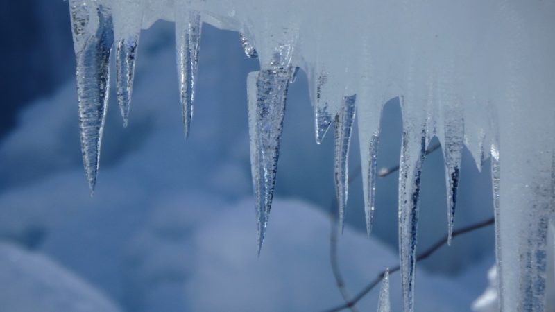 Quali sono le cause del congelamento del condizionatore d'aria? 3 migliori motivi!