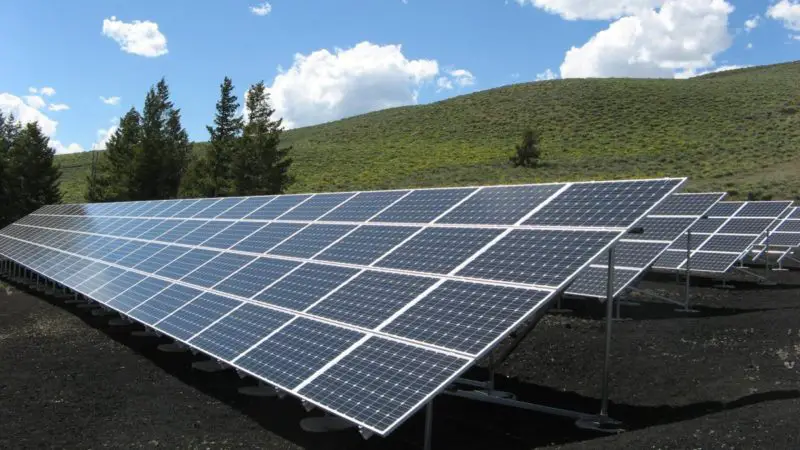 Quanti pannelli solari per far funzionare il condizionatore d'aria? Fatti interessanti da sapere!