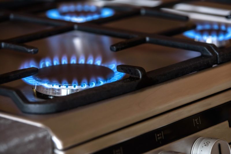 Come pulire i cappucci dei bruciatori del fornello a gas? 8 fantastici consigli!