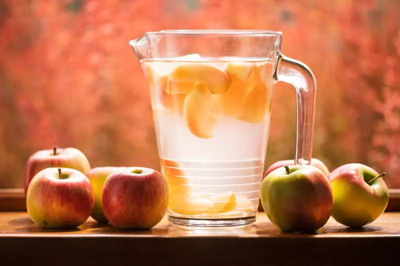 Food Care 101: Che tipo di muffa cresce nel succo di mela