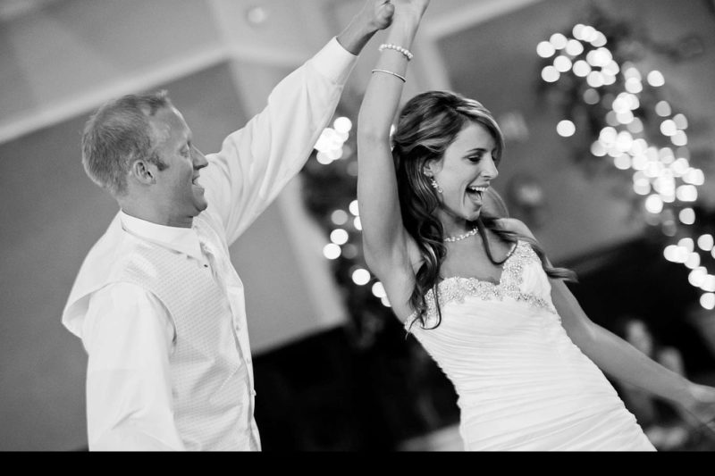 Come ballare a un ricevimento di nozze: guida completa