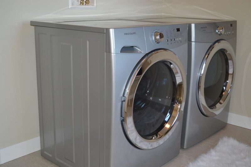 Come impilare lavatrice e asciugatrice Whirlpool? 8 semplici passaggi!
